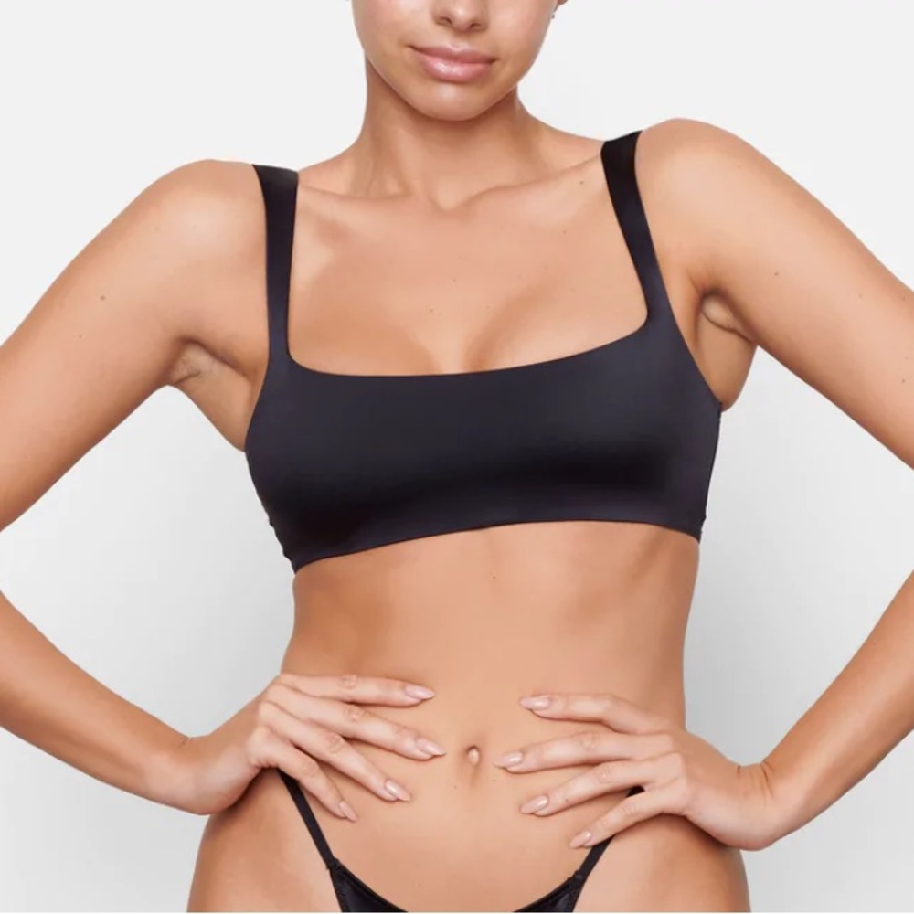 SKIMS Stretch Satin Square Neck Bra